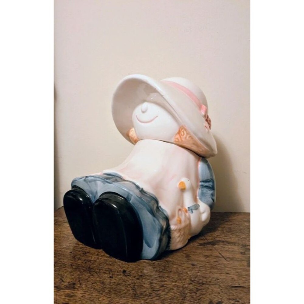 Vintage Girl & Goose Cookie Jar -Cottagecore/Grandmacore